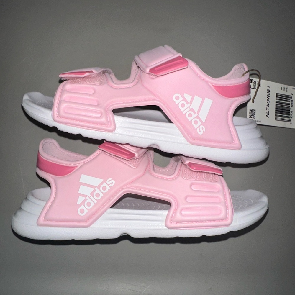 Adidas sandals size 9 toddler